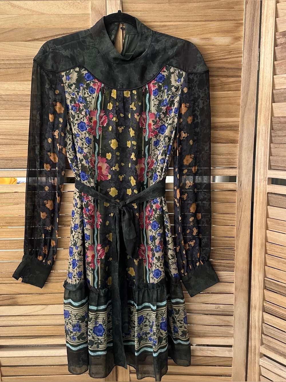 Saloni Silk Floral Belted Midi Dress size 4